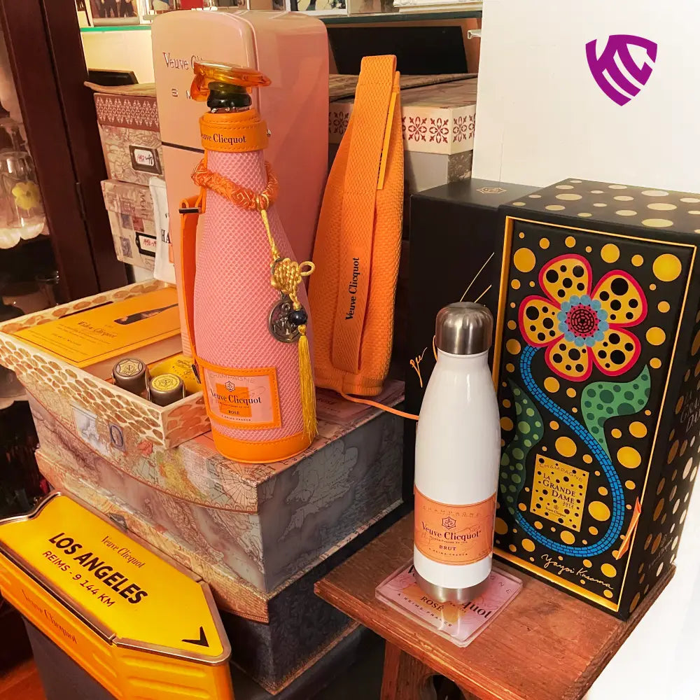Veuve Clicquot Insulated Water Bottle - 20oz - Mug